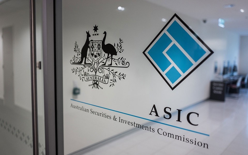 ASIC对AxiCorp的金融服务牌照附加条件